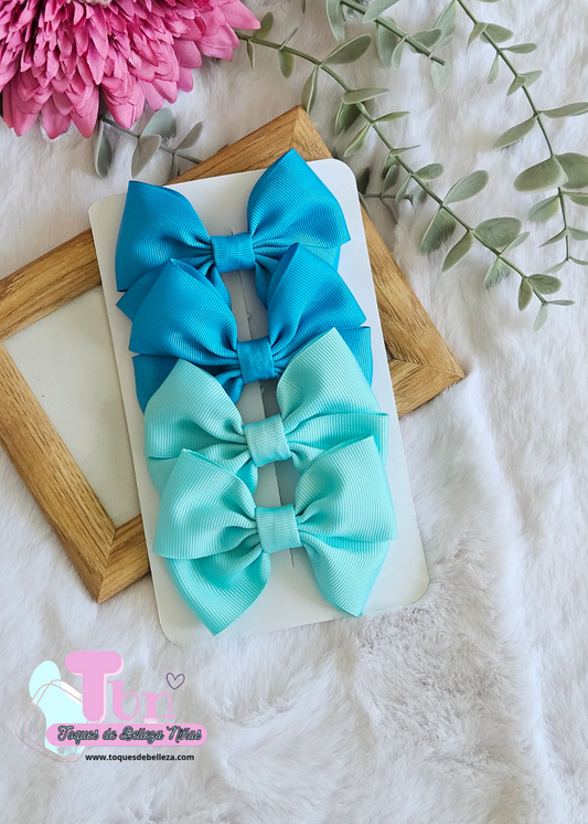 Set of Bows in Solid Turquoise and Aqua colors